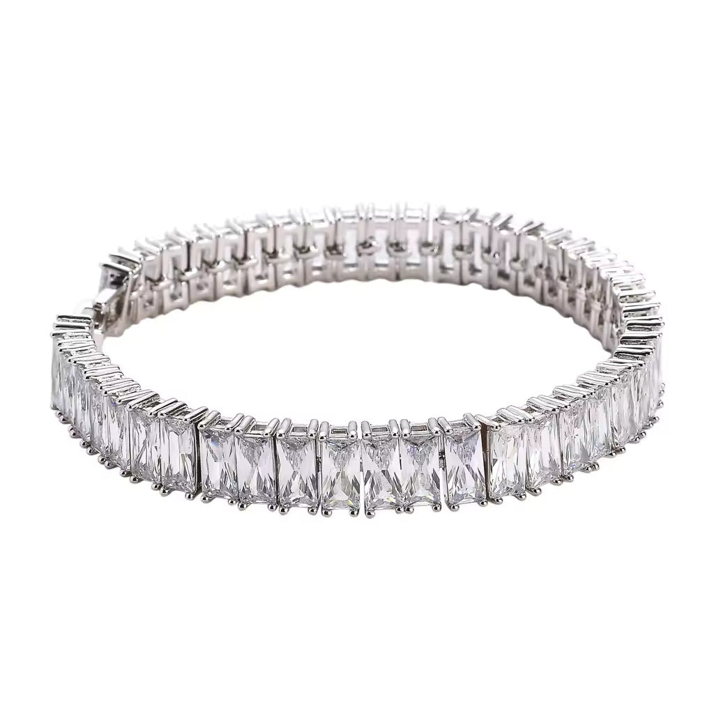 BAGUETTE TENNIS BRACELET